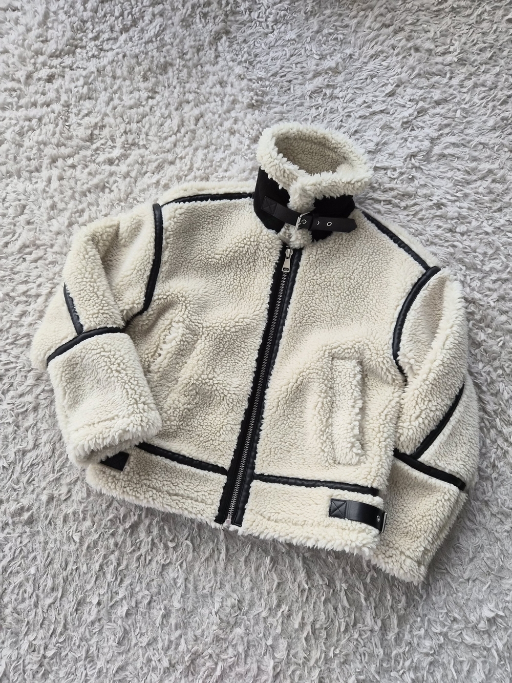Forever 21 Faux Shearling Aviator Moto Jacket Cream Black XS